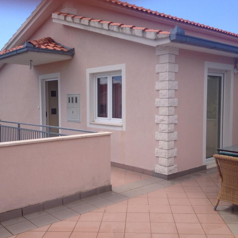 Apartment Edita Plano Trogir エクステリア 写真